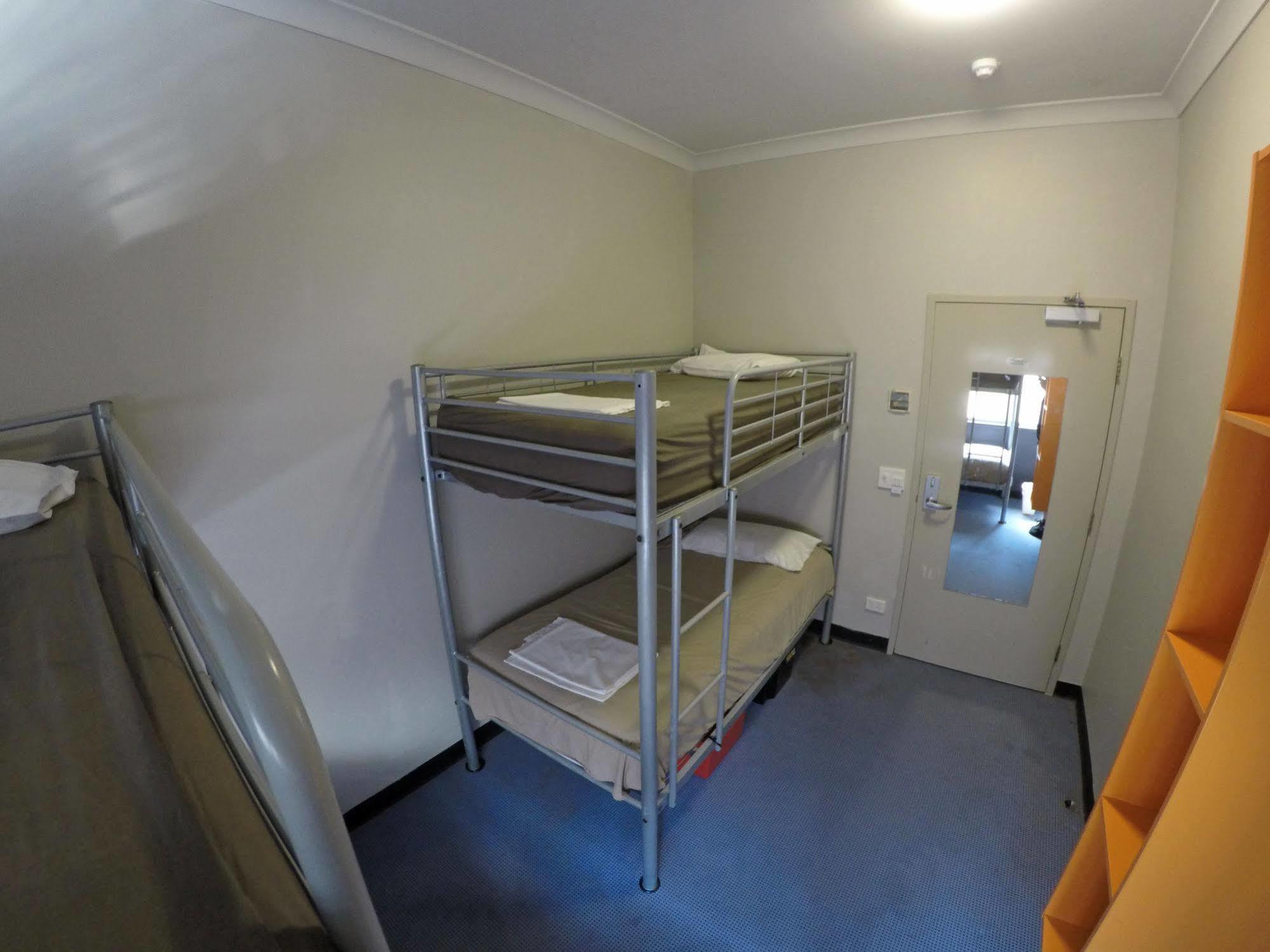 Global Backpackers Port Douglas Bagian luar foto